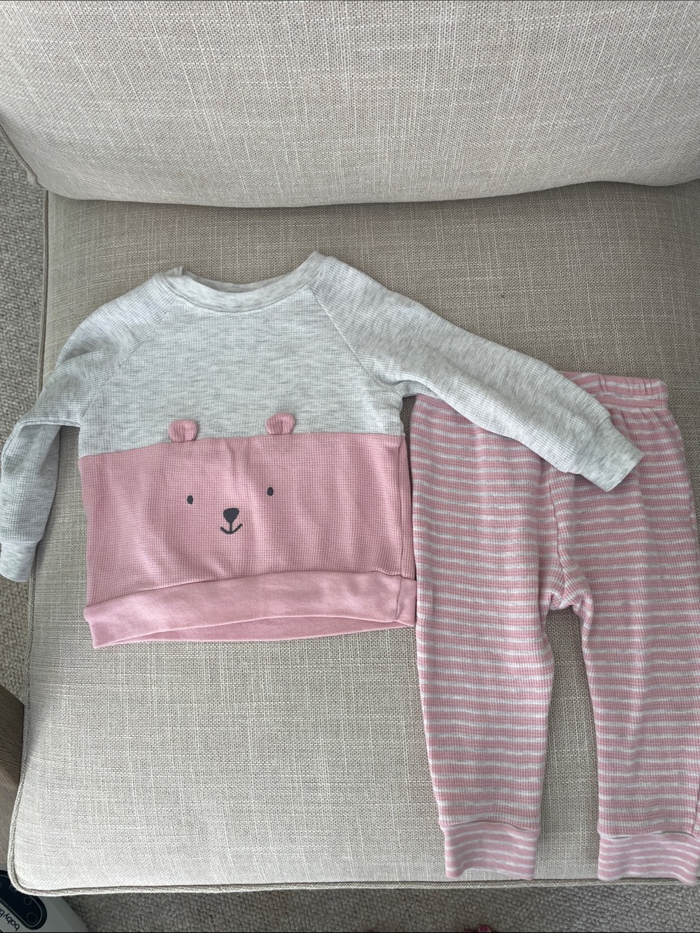 Bundle of 5 Outfit Sets - Picture 3 of 9